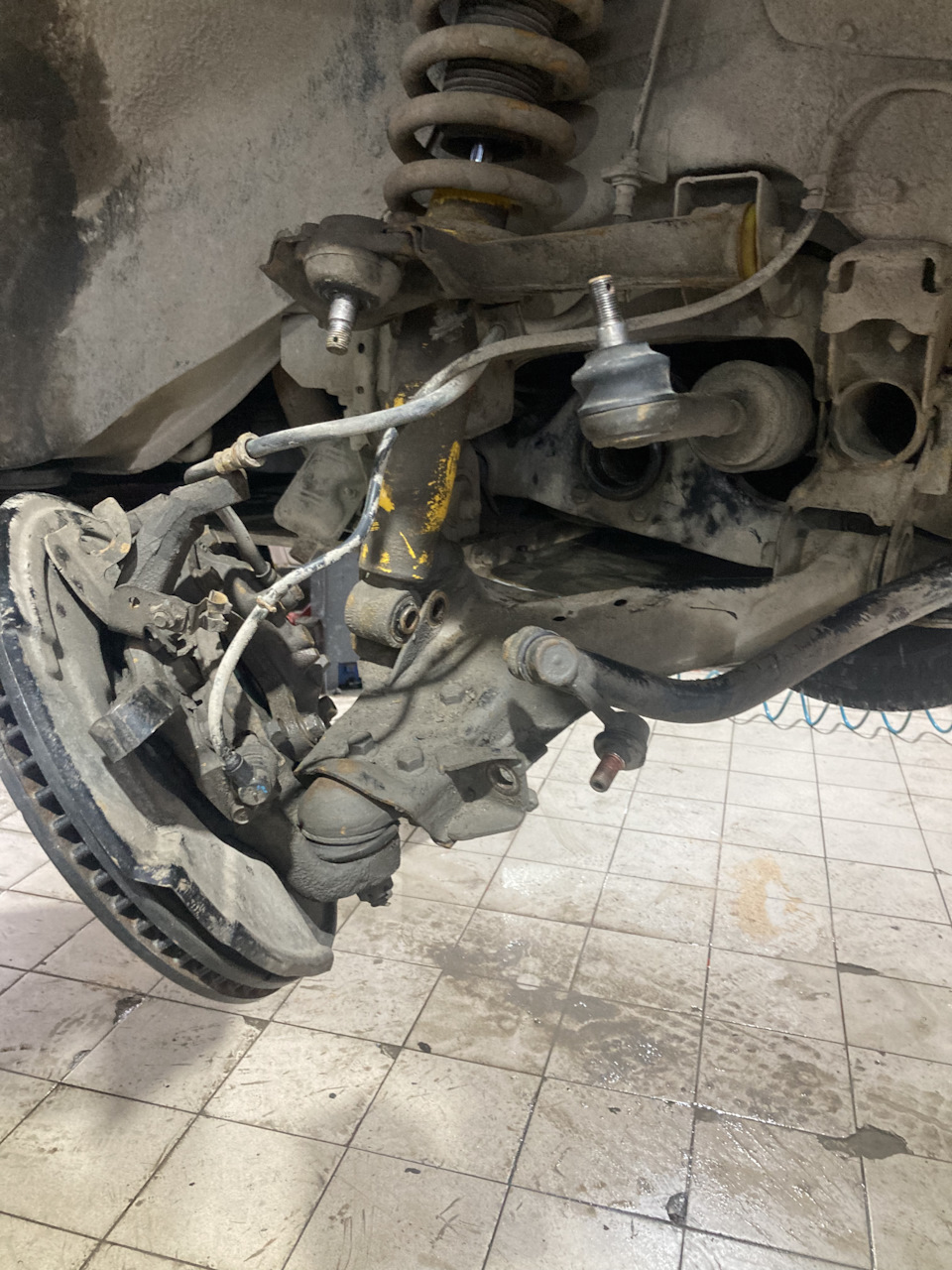 Работы по передней подвески — Mitsubishi Pajero (4G), 3,2 л, 2007 года ...