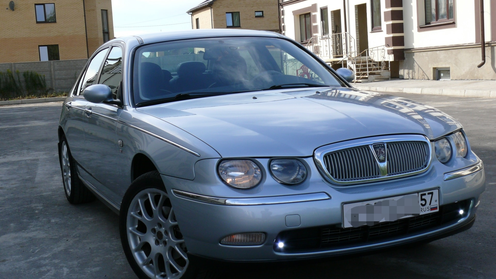 Ровер 75 1. Rover 75 2005. Ровер 75 2000. Ровер 75 серебристый. Ровер машина 2000.