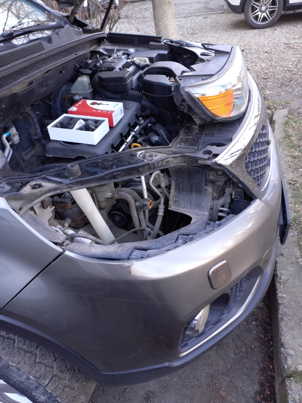 Фото в бортжурнале KIA Sorento (2G)