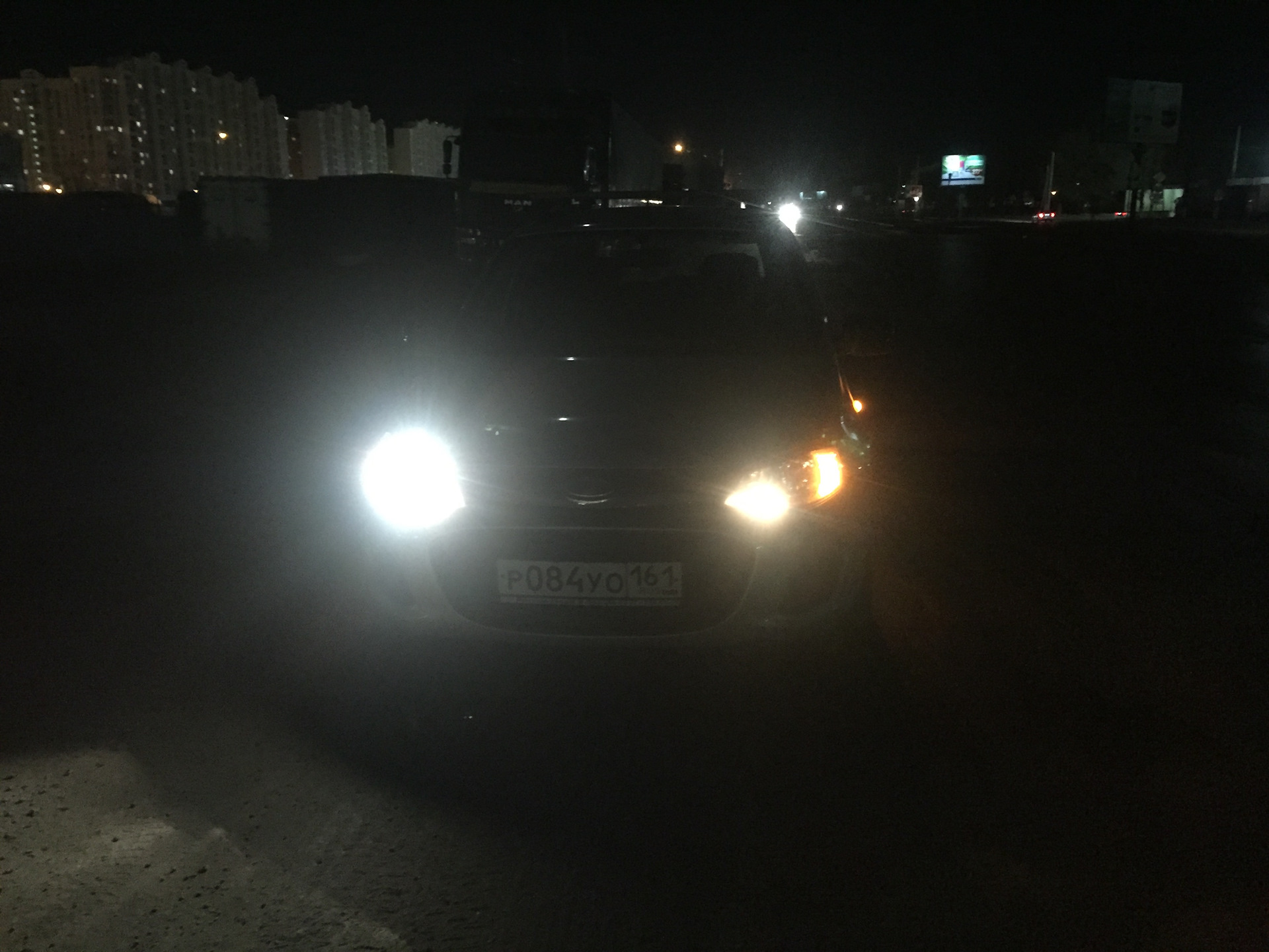 Лампочка головного света — Lada Калина Универсал (2G), 1,6 л, 2015 года ...