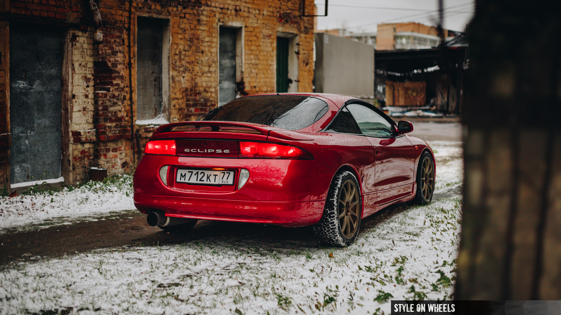 Mitsubishi Eclipse 2g Red