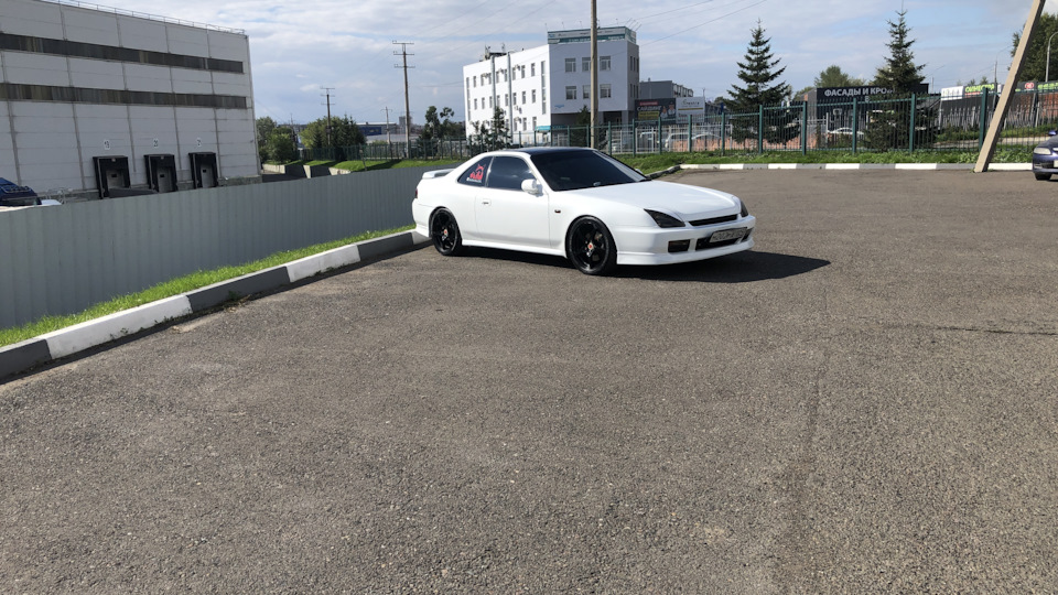 Honda Prelude White angel