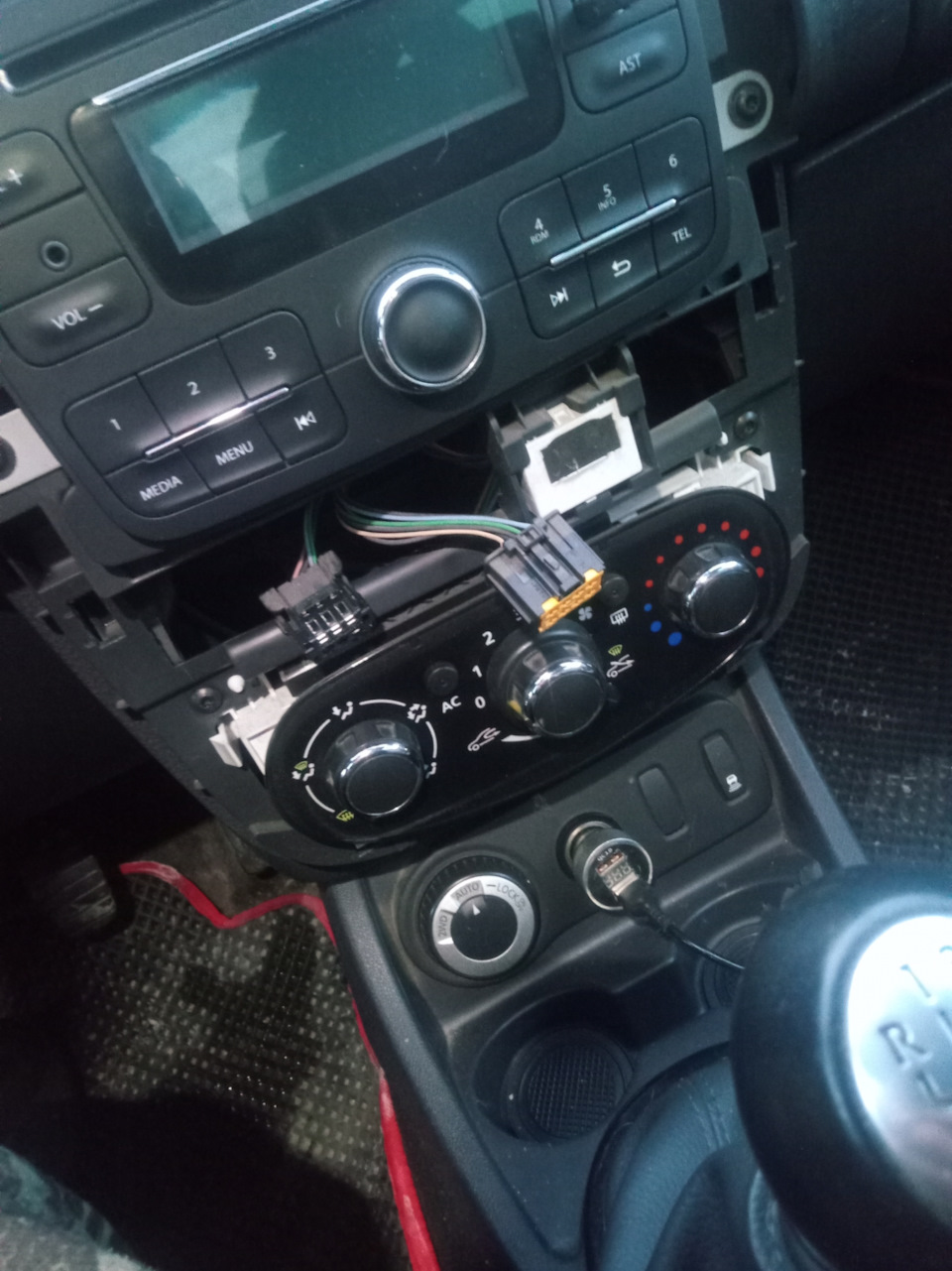 Вход в Нарнию…😂 — Renault Duster (1G)