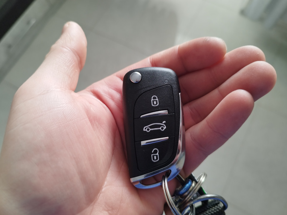 Выкидной ключ и как открывать ключом от машины домофон? — Hyundai .