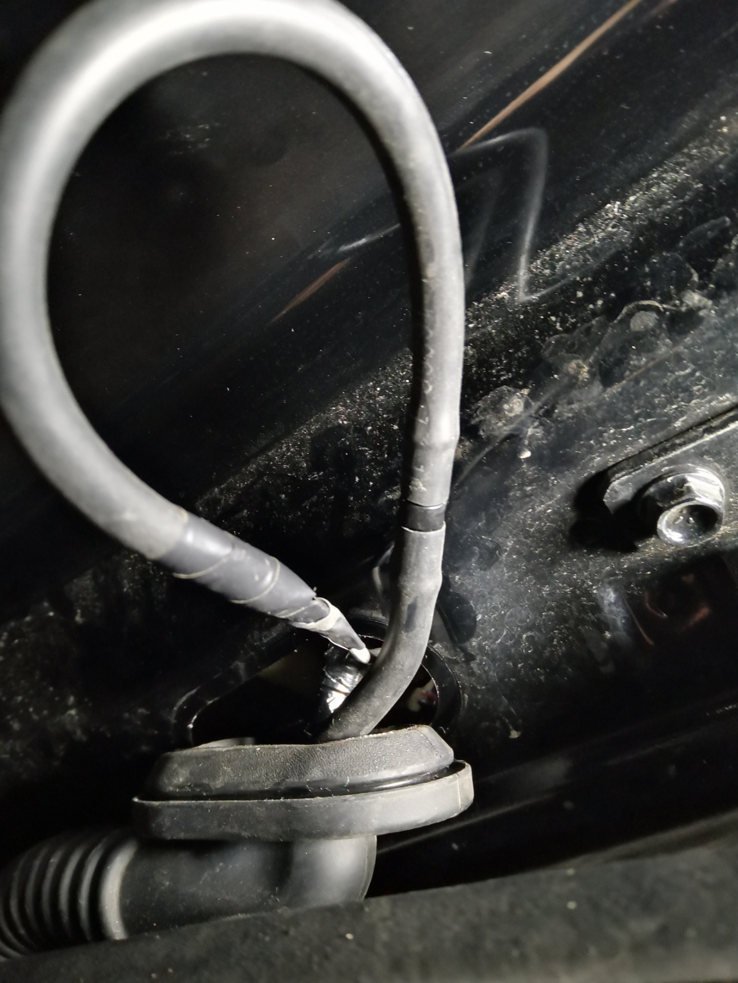 Задний орошатель) ставим шланг на заднюю форсунку — Nissan Dayz Roox, 0 ...