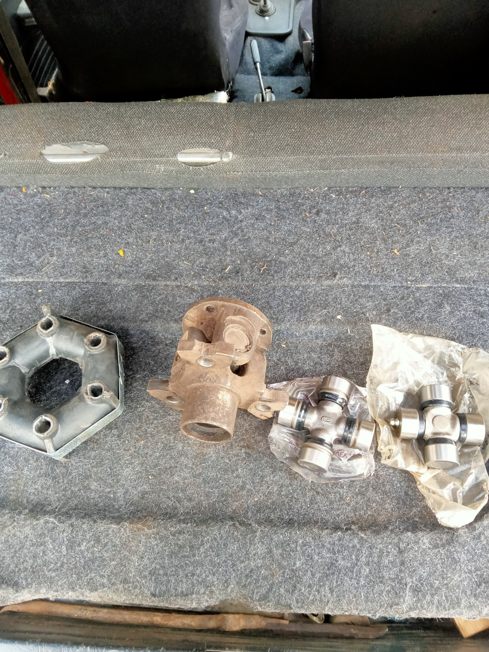 Промвал на крестовине и замена крестовин — Lada 4x4 3D, 1,6 л, 1988 ...