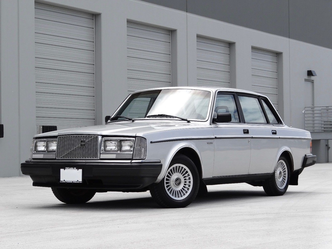 Volvo 240gl