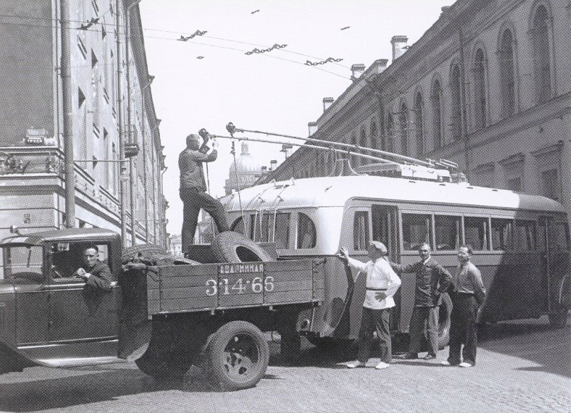 Наши Автобусы №14 - ЯТБ-1