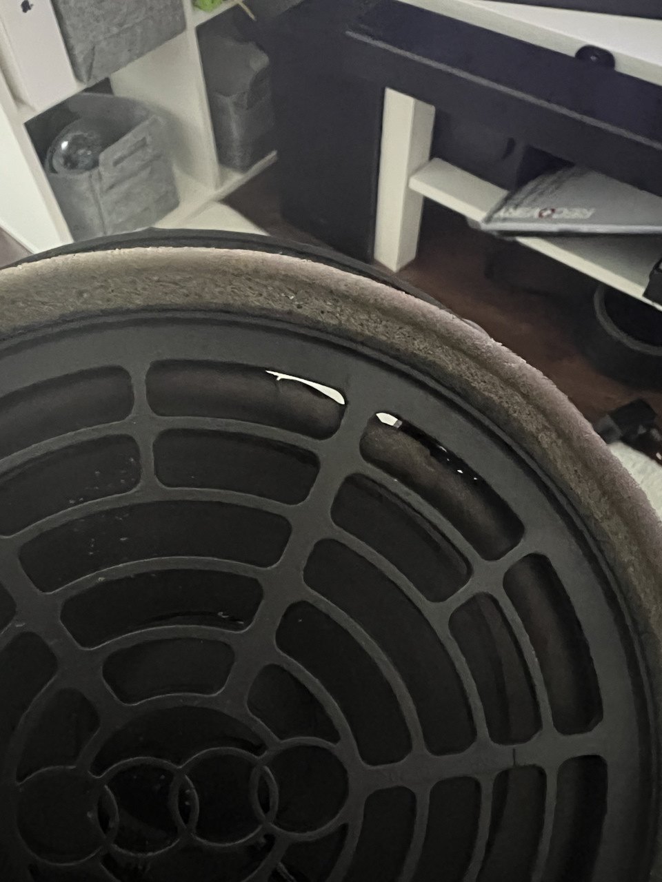 Ремонт подвеса динамиков bang & oluflen. — Audi A4 (B8), 2 л, 2012 года ...