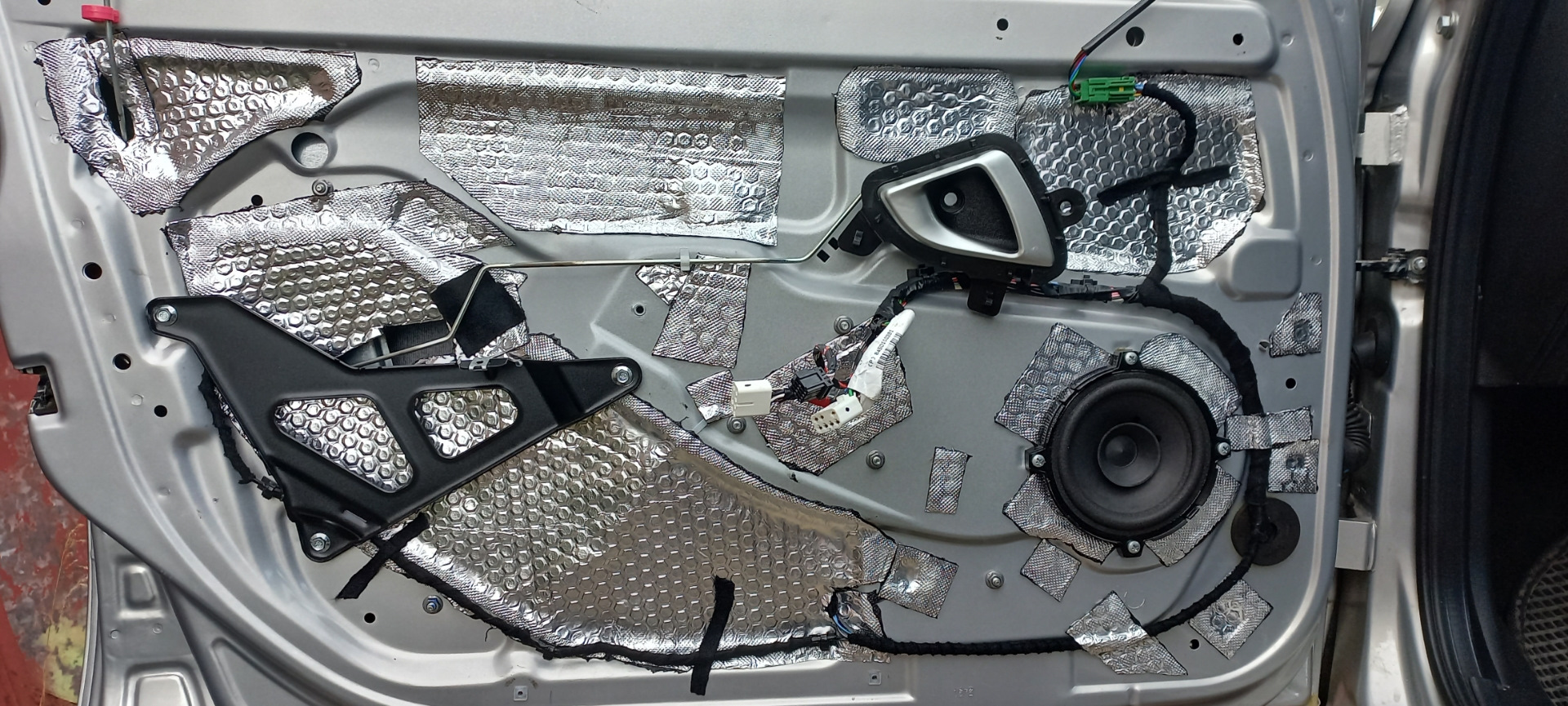 Легкая шумоизоляция дверей и дверных карт плюс антикор дверей — Lada ...