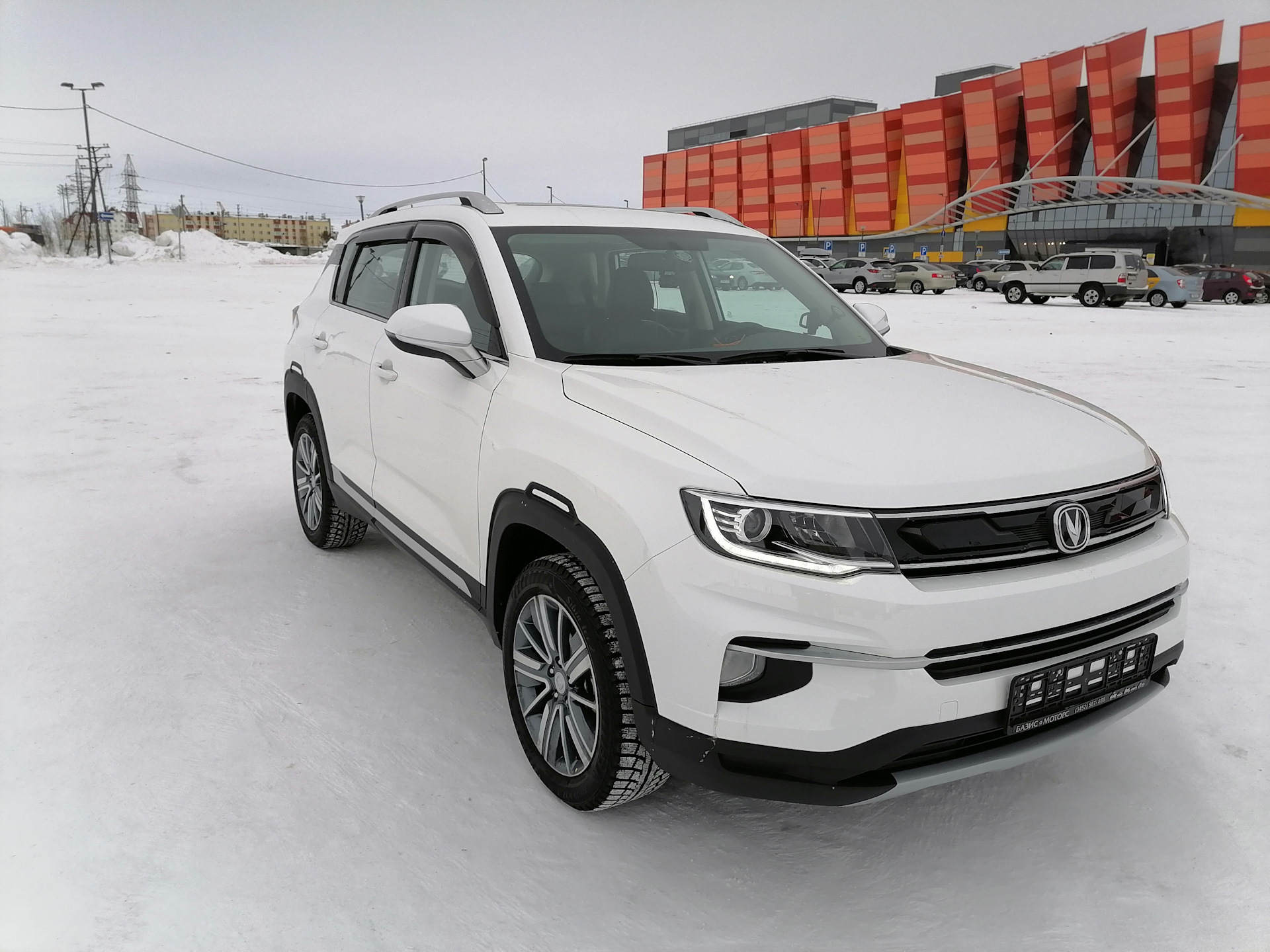 Чанган отзывы реальных владельцев. Changan cs35 Plus белый. Белый Чанган 35 плюс. Changan cs35 Plus бела. Чанган cs35 Plus белый 2021.