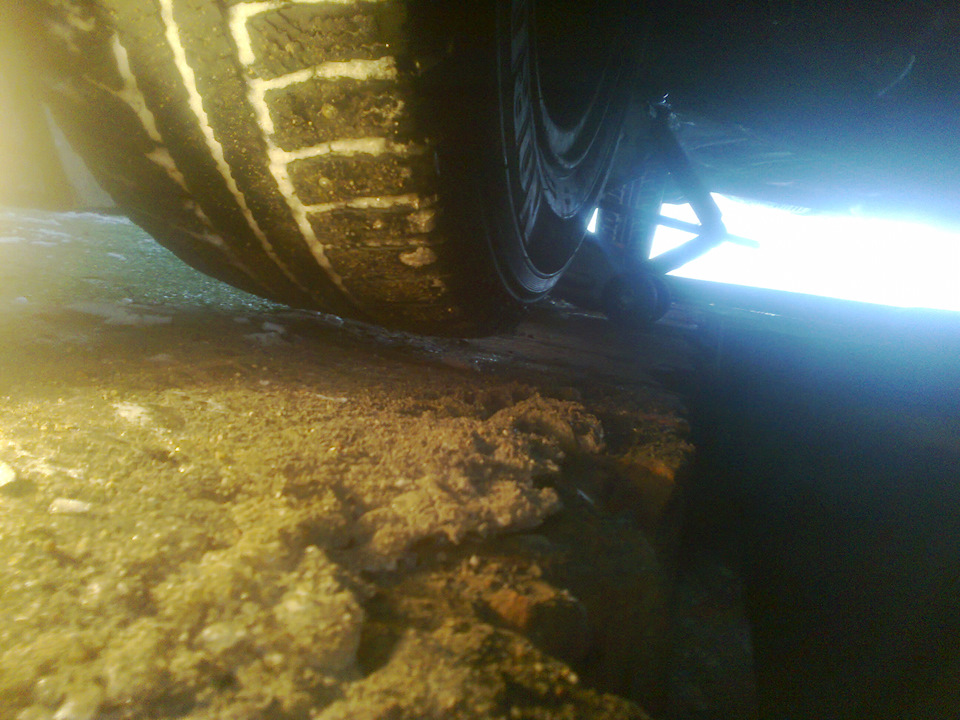 повисло — Volkswagen Golf Mk3