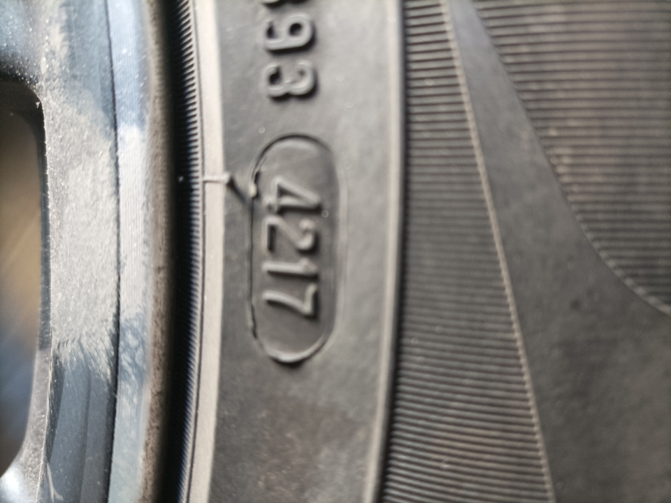 Шины летние Pirelli 235/55 R20 на Nissan Murano II, Nissan Murano III ...