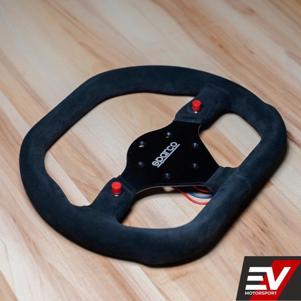 Спортивный трехспицевый руль Sparco P310 — EVmotorsport на DRIVE2