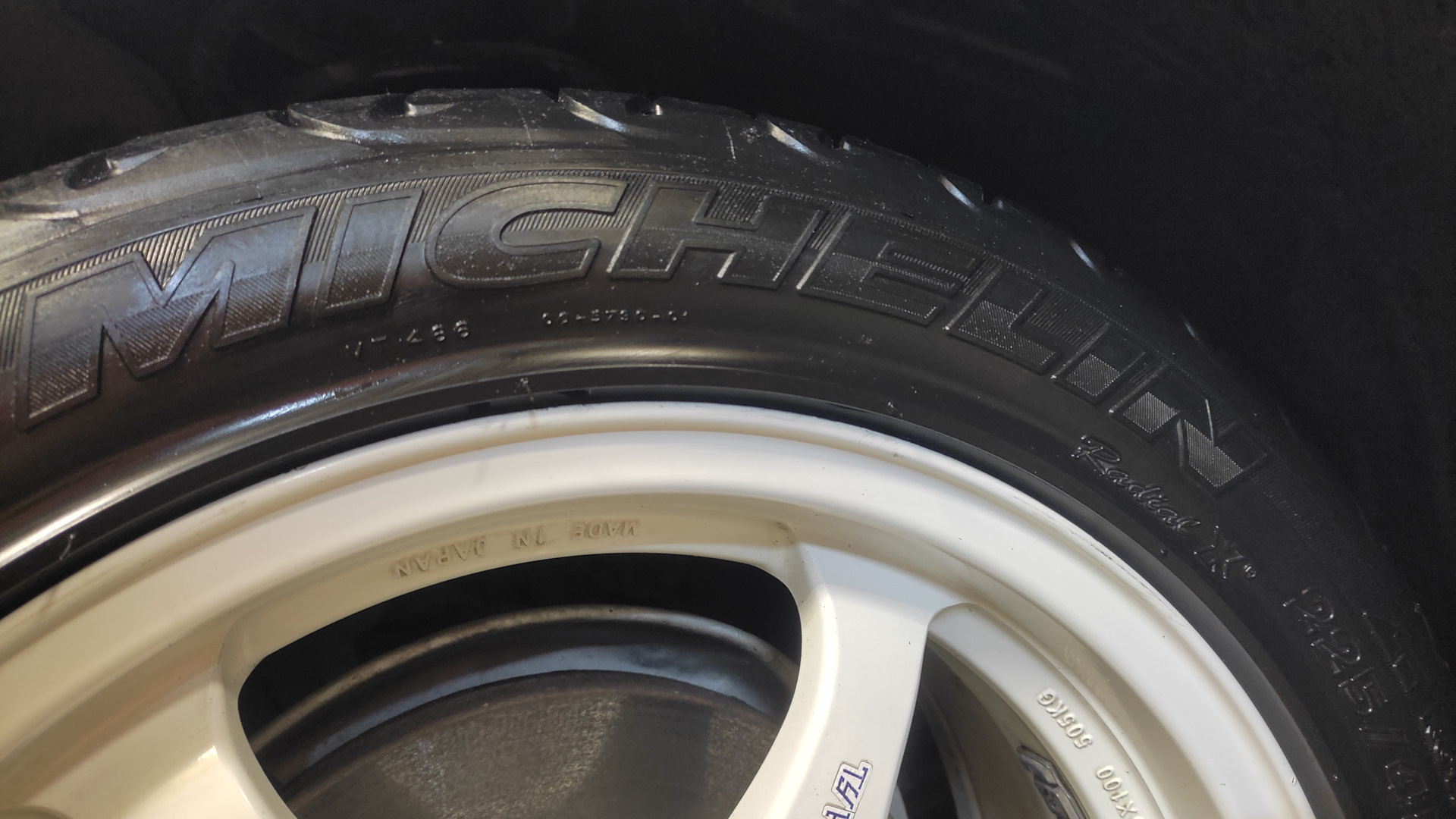 Michelin Pilot Sport 225/45 ZR16 + Новые колесные вентили. — Toyota ...