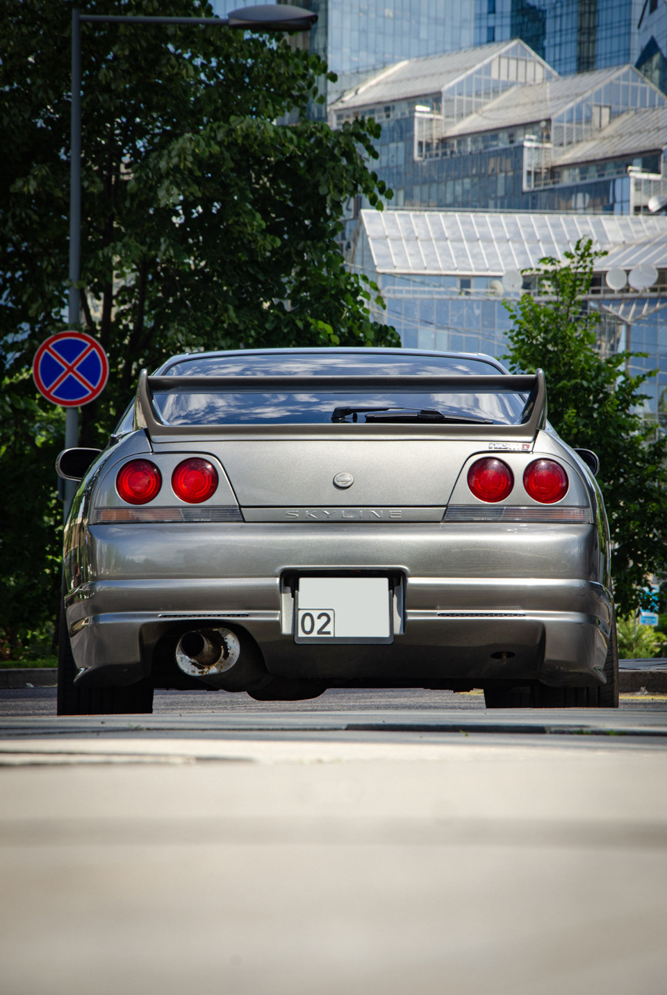 Nissan Skyline r33 Леона