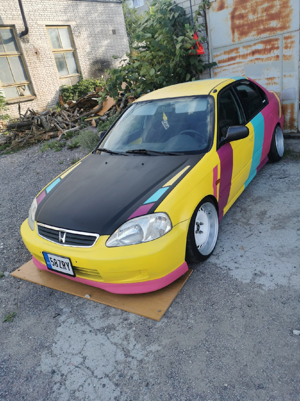 Multicolor 2.0 — Honda Civic (6G), 1,5 л, 1997 года | покупка машины |  DRIVE2