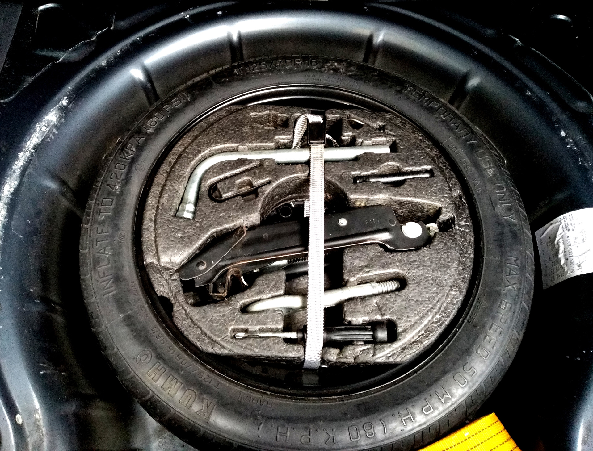 Запасное колесо энгельс полиграфическая. Докатка Audi q5. Audi a4 b8 докатка. Ауди а 3 докатка. Докатка Ауди а1.