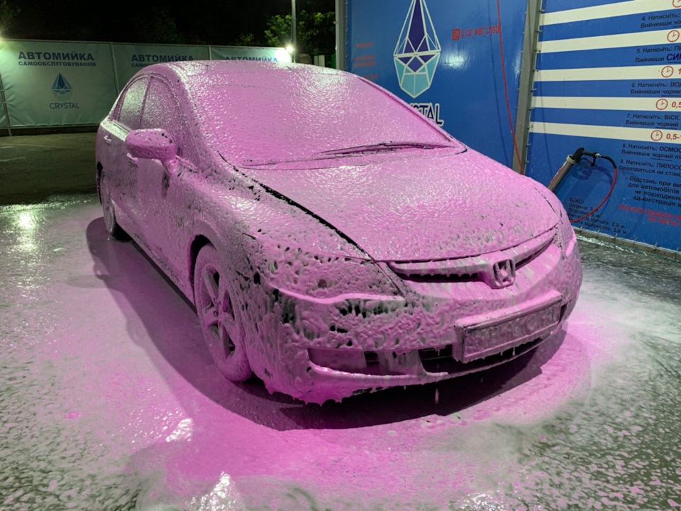 Мойка розовой пеной :) — Honda Civic 4D (8G), 1,8 л, 2007 года | другое ...