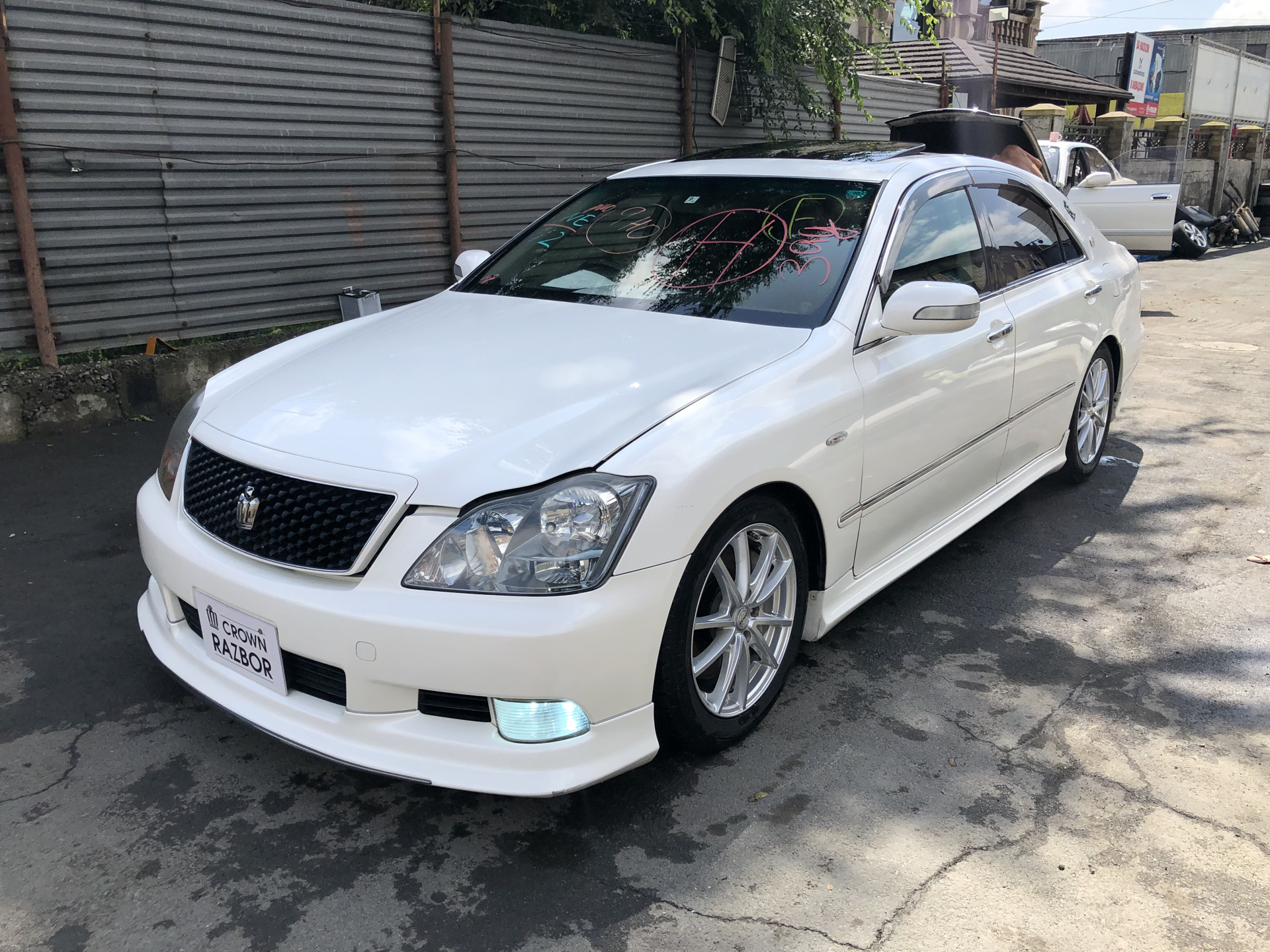 Краун атлет 3.5. Toyota Crown athlete grs184. Toyota Crown grs184. Crown athlete grs184. Toyota Crown 2006.