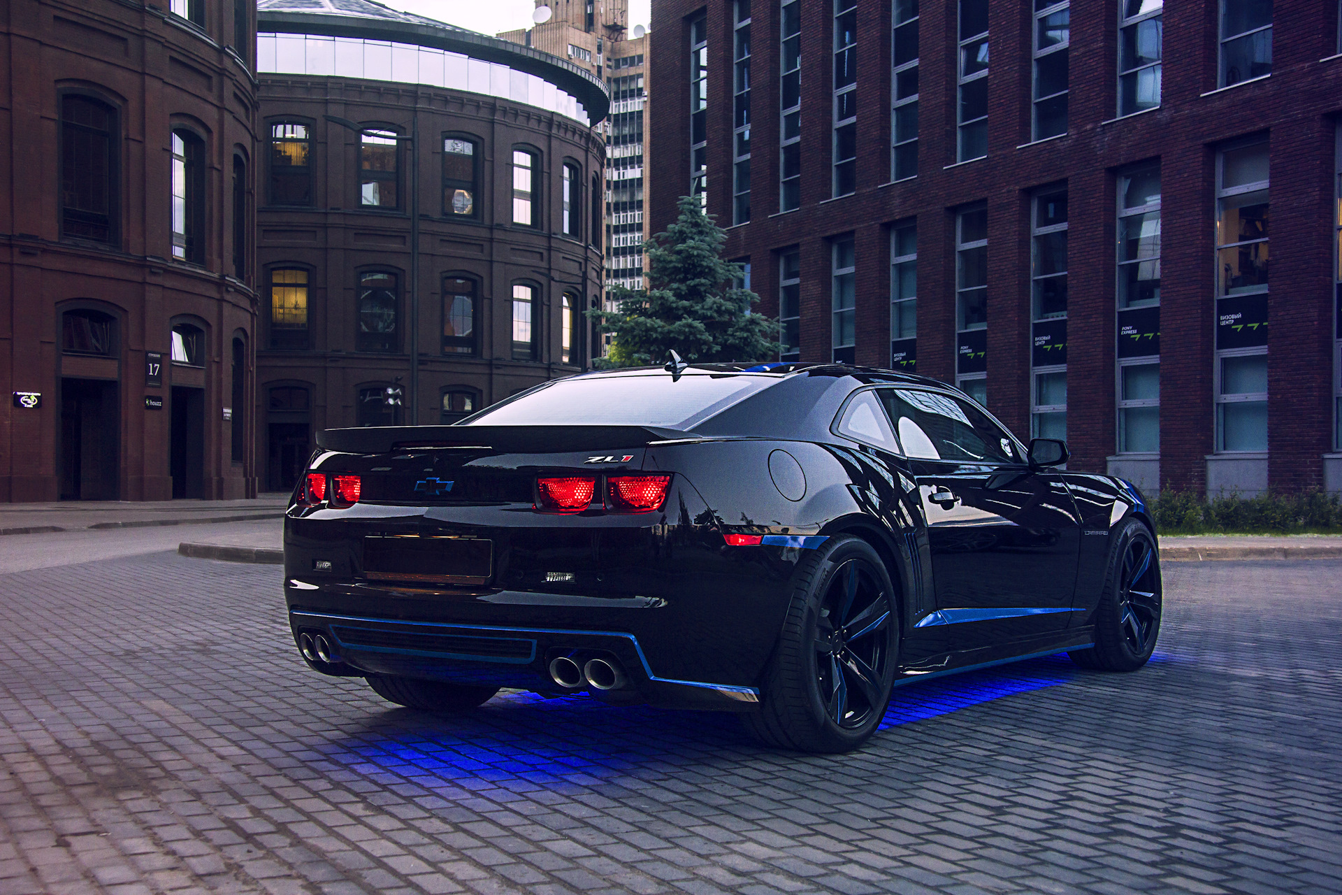 Chevrolet Camaro zl1 матовый черный