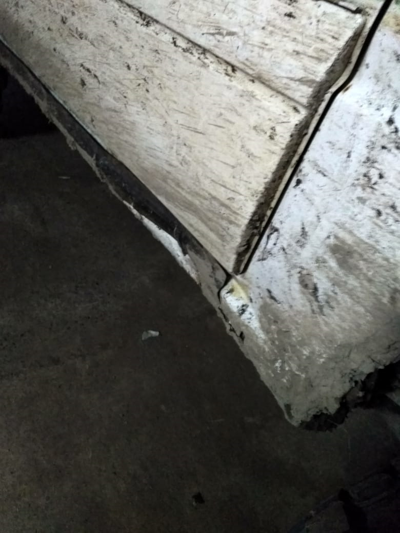 Из потерь: немного помяли порог. — Suzuki Escudo (1G)