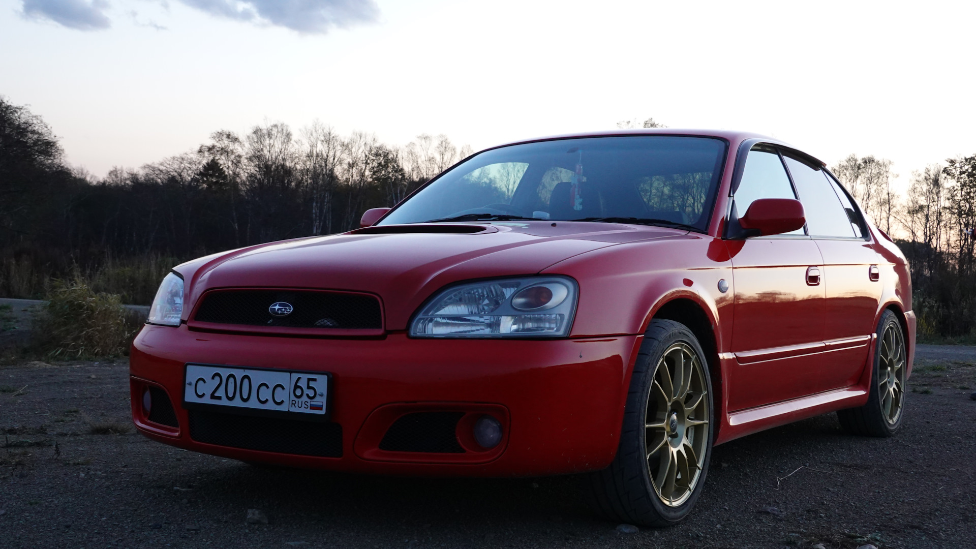 Subaru Legacy B4 (BE) 2.0 бензиновый 2000 | bl!tzen #красная молния# на  DRIVE2