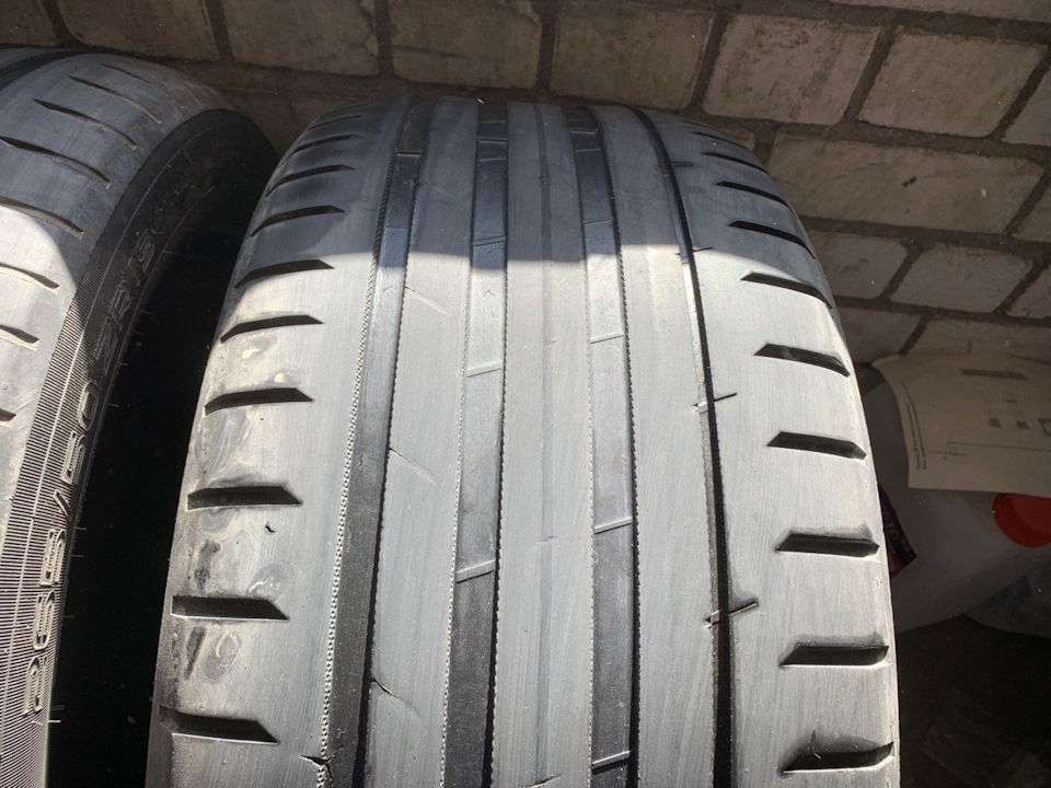 Шины летние Nokian 265/50 R19 на Porsche Cayenne (2G) 958, Volkswagen ...