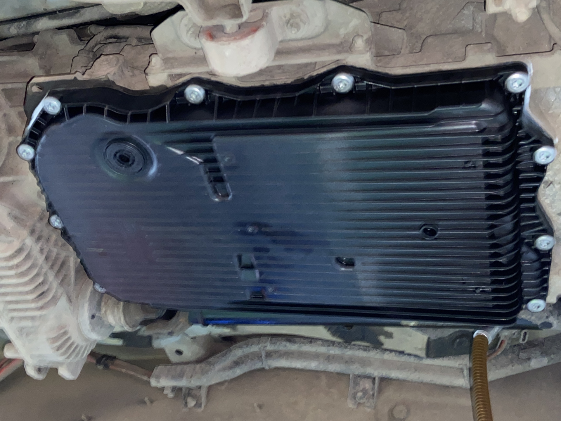 Сколько нынче стоит обслужить BMW? Чистка впускного коллектора. The END ...