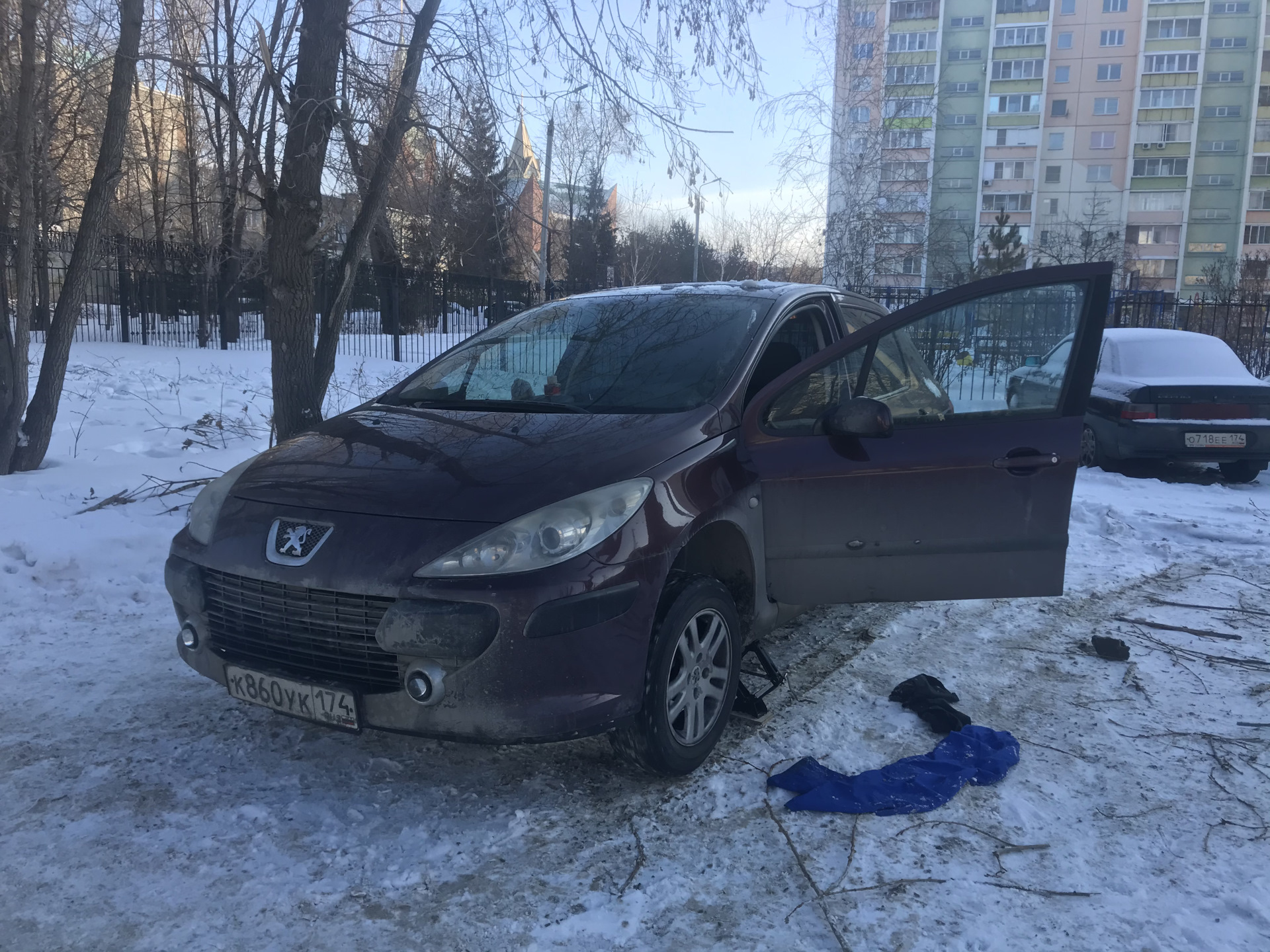 42.) Гул ступичного подшипника — Peugeot 307, 1,6 л, 2007 года | поломка |  DRIVE2