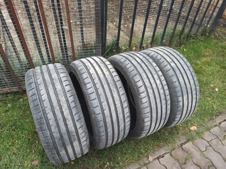 Сезон позади Windforce CatchFors UHP 235/40 R18 95W XL — Volkswagen ...