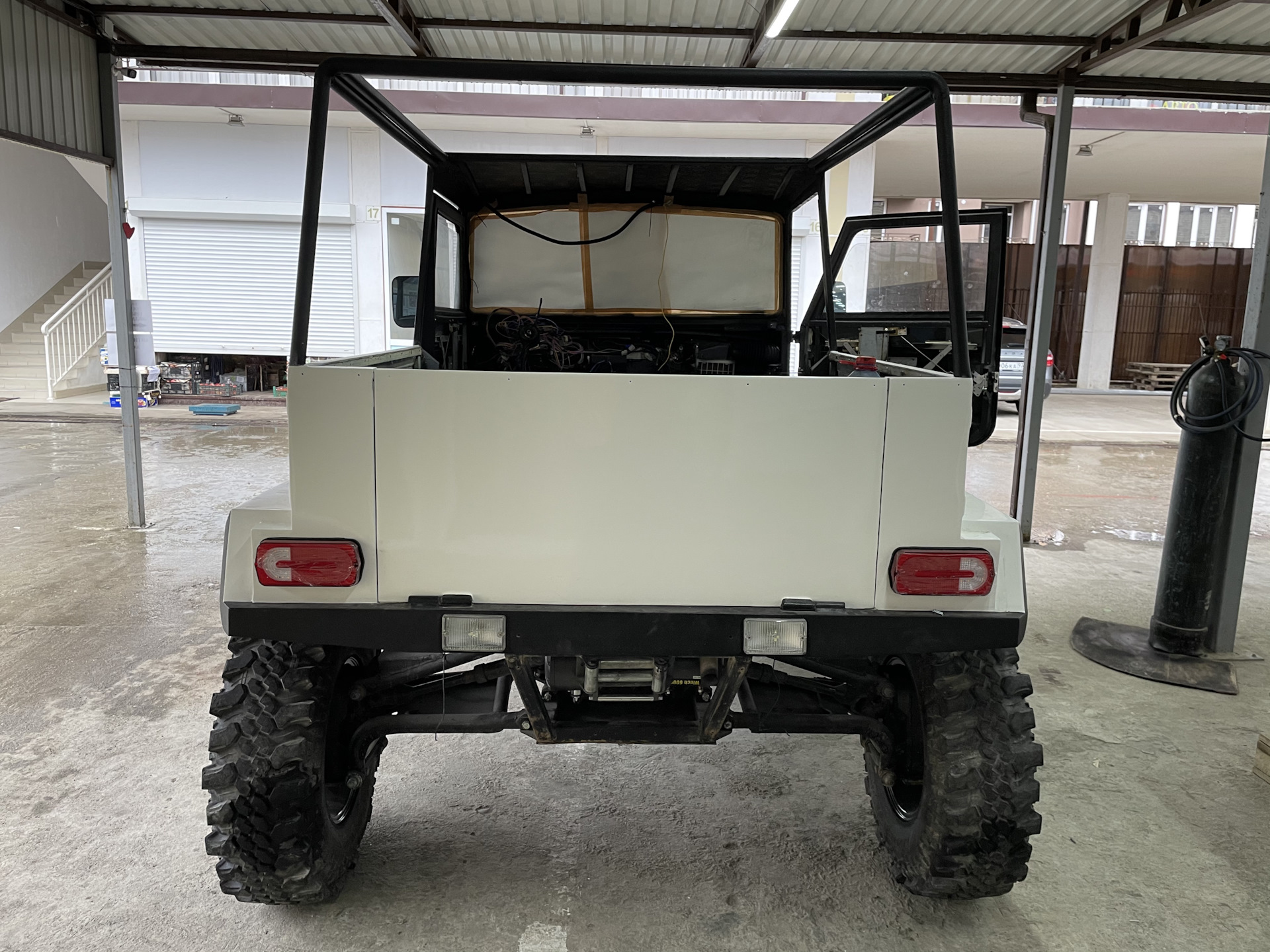 Задняя часть авто — ЛуАЗ 969, 1,7 л, 2012 года | аксессуары | DRIVE2