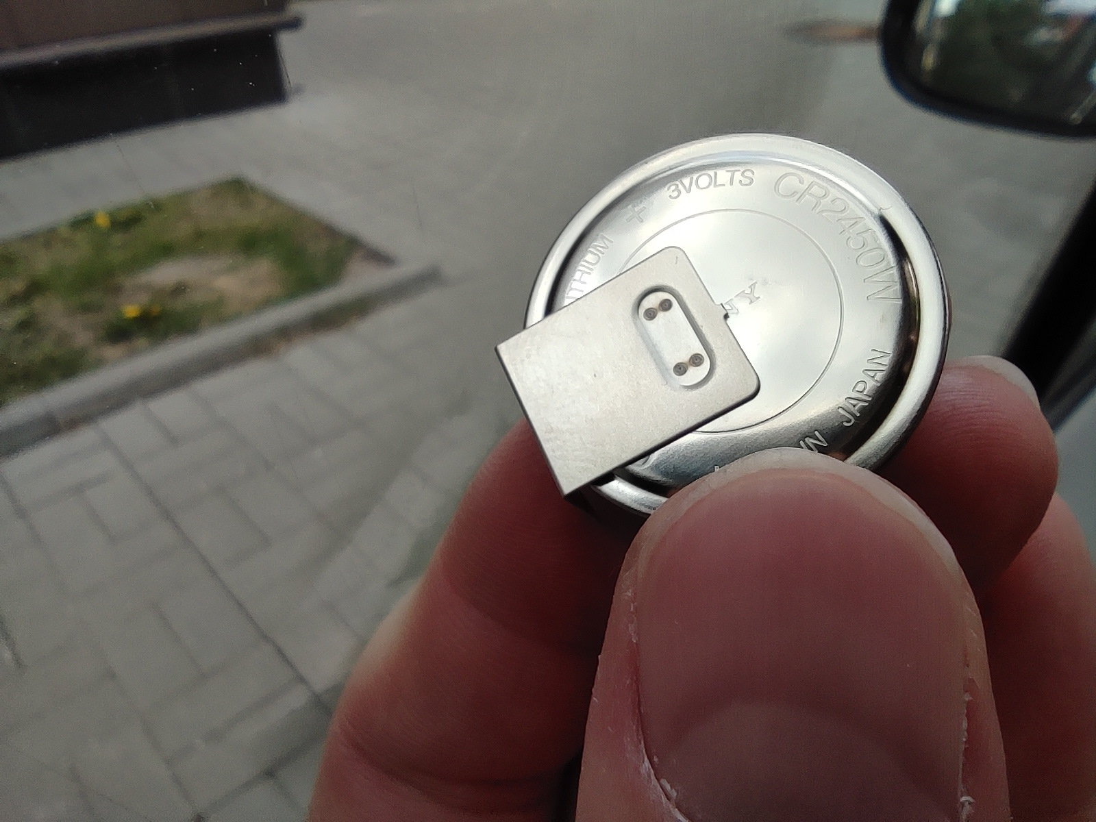 Замена батареи в транспондере Q-Free OBU615S — Renault Scenic I, 1,4 л ...