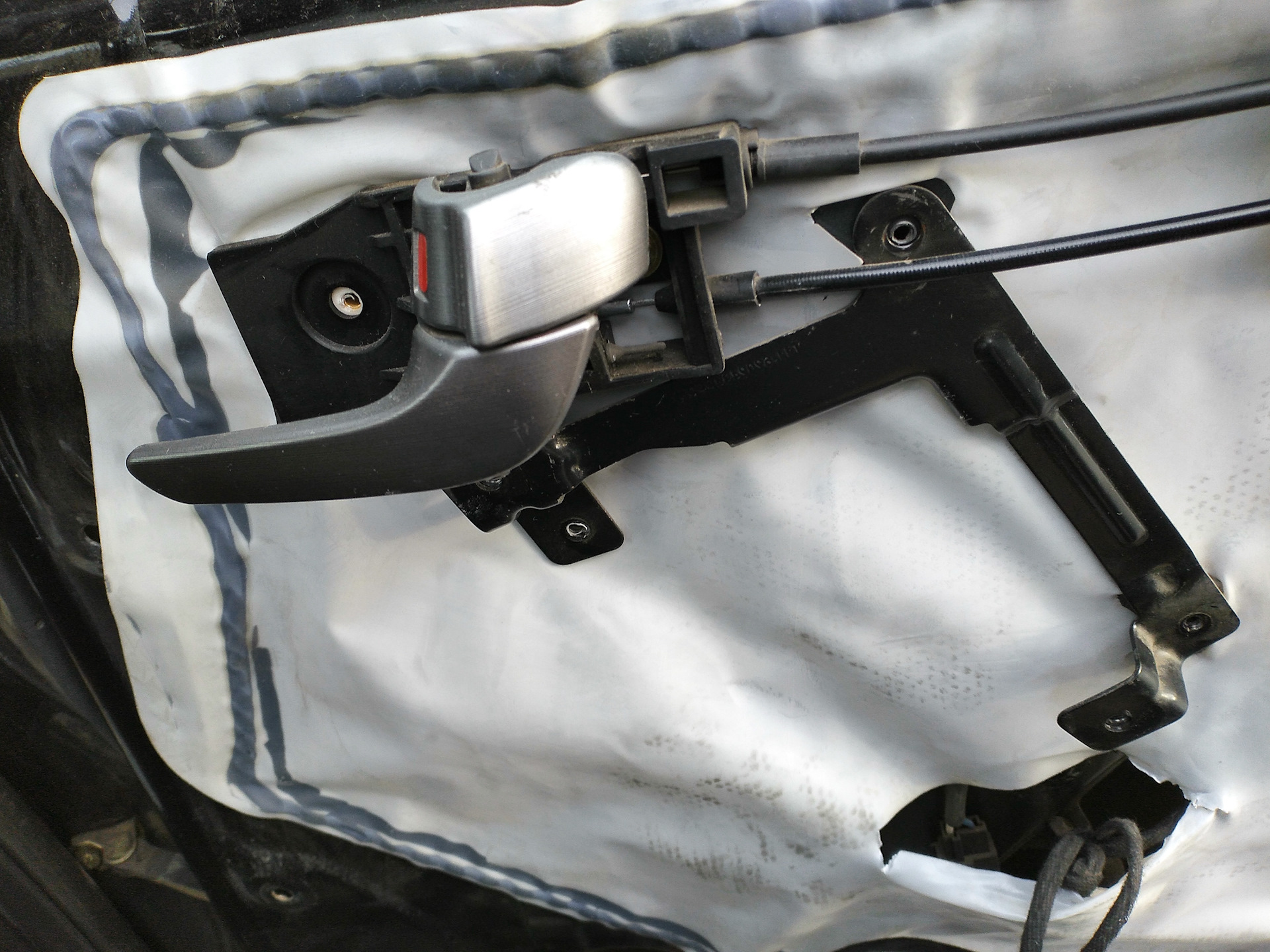 Сел аккумулятор ниссан санни - 83 фото