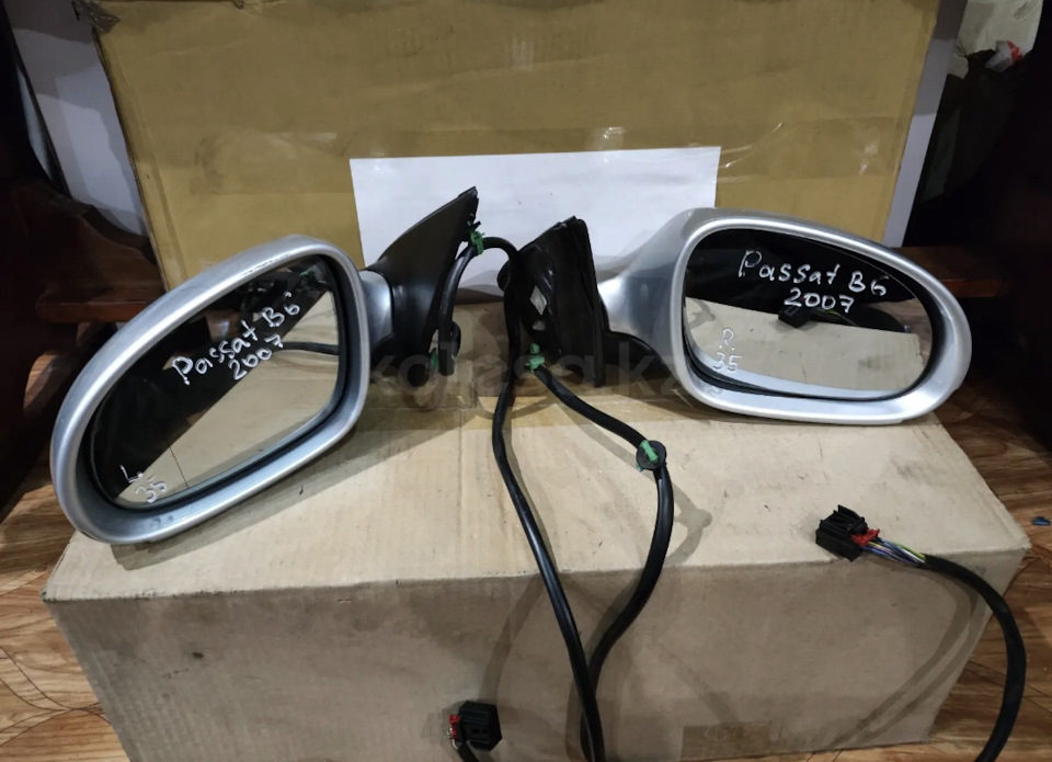Электроскладывание зеркал — Volkswagen Passat B6, 2 л, 2005 года ...