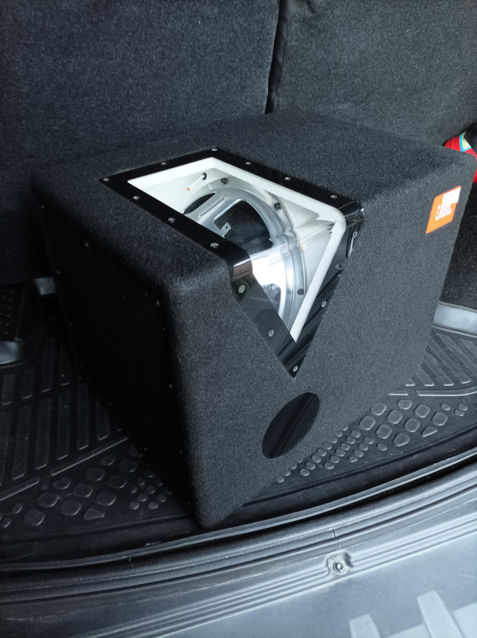 как подключить подсведку Автосабвуфер пассивный JBL GT-12BP — Lada Niva ...