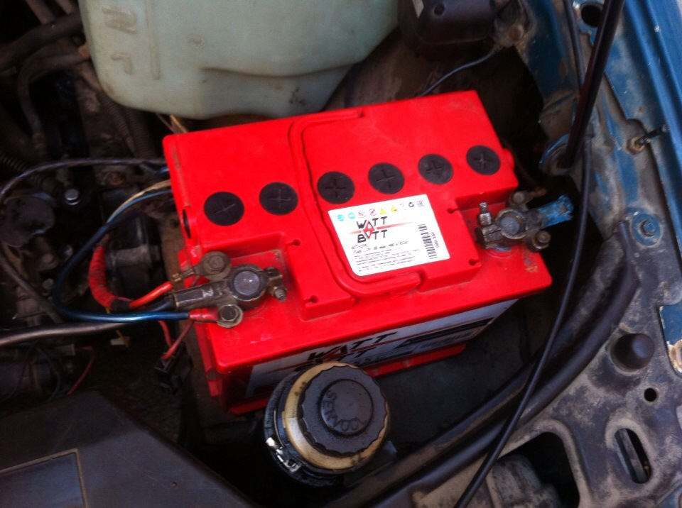 Лопнул патрубок антифриза + замена АКБ перед зимой — Volkswagen Passat ...