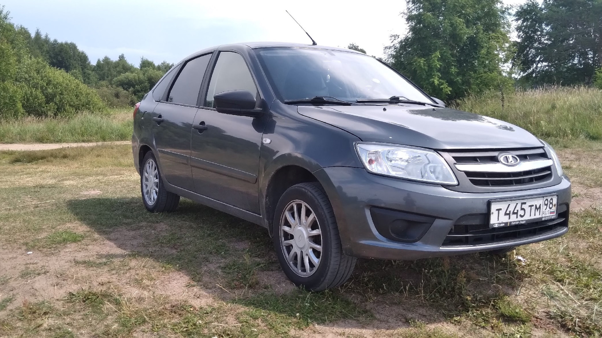 Lada Granta 2003