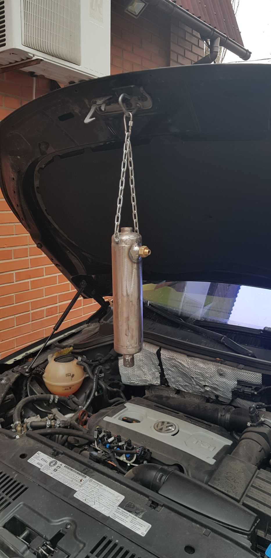 Промывочная станция для форсунок — Volkswagen Tiguan (1G), 2 л., 2012 ...