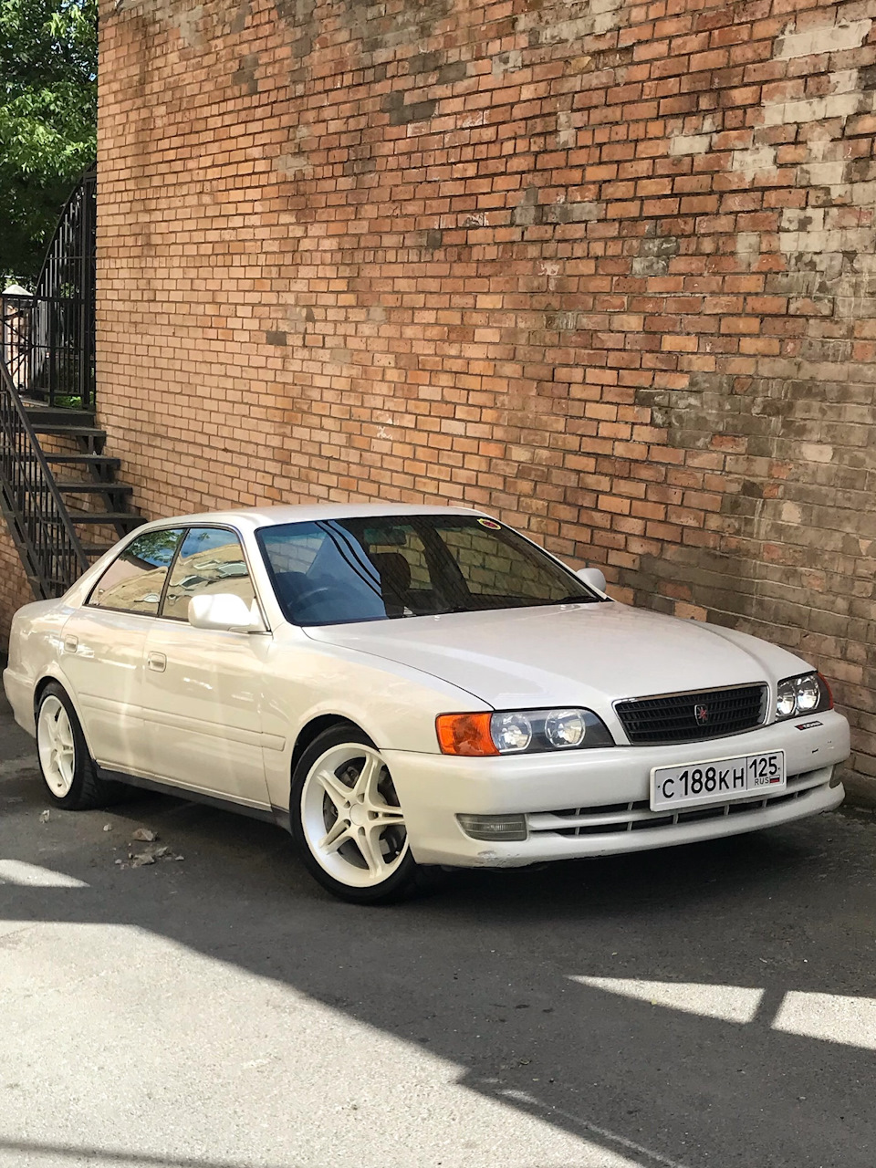 Yokohama Advan AVS VS5 продажа — Toyota Chaser (100), 2,5 л., 1997