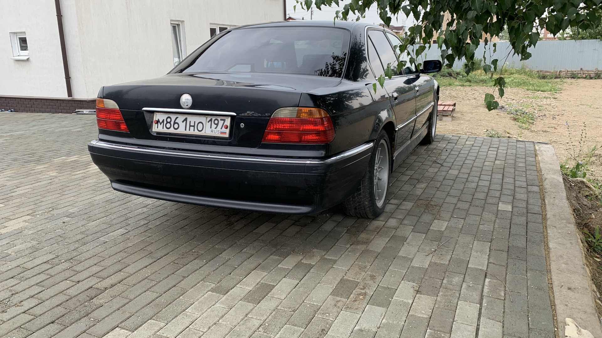 BMW 7 series (E38) 2.8 бензиновый 2001 | REDкий Бумер на DRIVE2