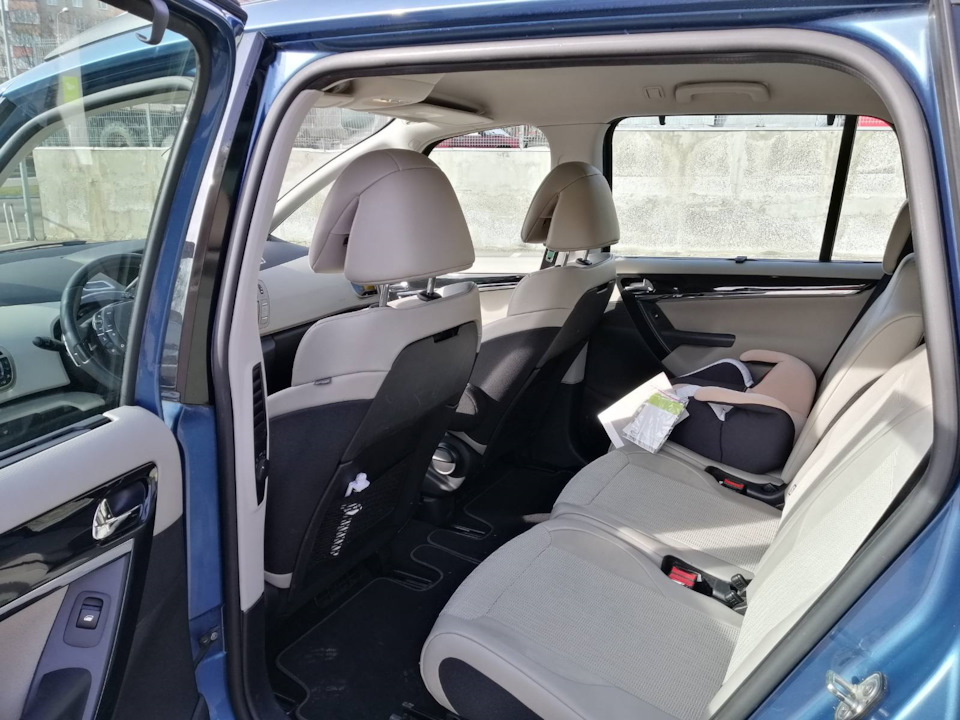 Фото в бортжурнале Citroen Grand C4 Picasso (2G)