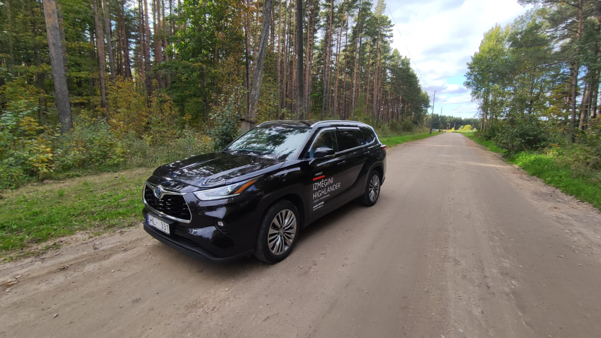 Тестовые поездки на Volkswagen Touareg и Toyota Highlander Hybrid ...