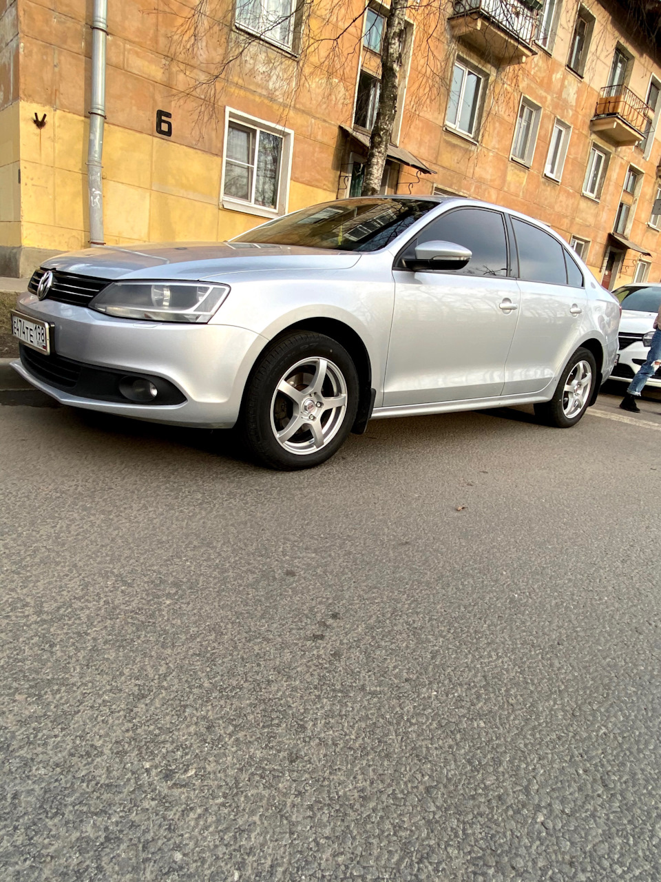 Диодные габариты — Volkswagen Jetta VI, 1,6 л, 2012 года | расходники ...