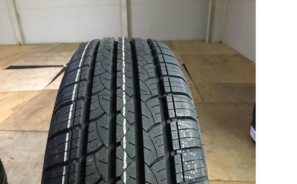 Летняя резина 215/65/17 — Volkswagen Tiguan (2G), 1,4 л, 2017 года ...