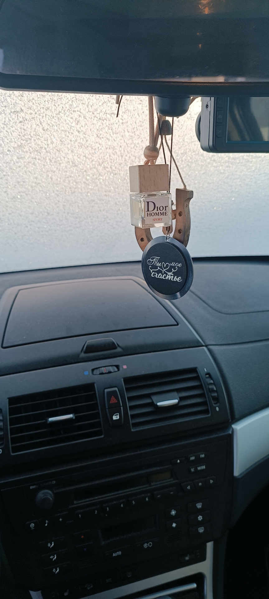 Фото в бортжурнале BMW X3 (E83)