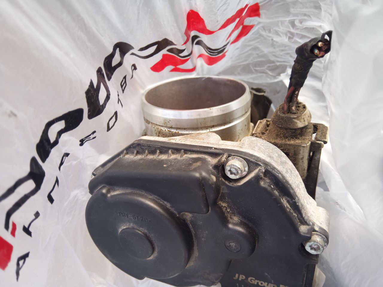 Очень высокие обороты на холостом ходу. Не заводится. Переливает ...