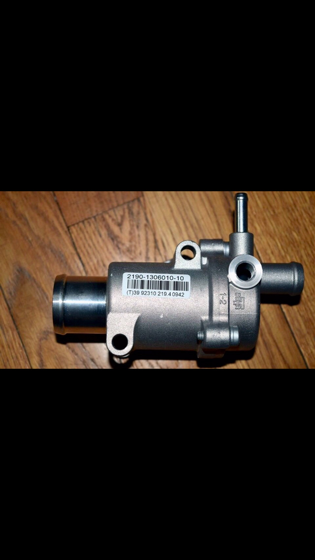 Замена элемента термостата — Lada Приора седан, 1,6 л, 2008 года ...