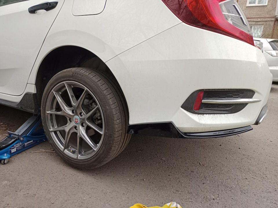Определился, закрепил — Honda Civic 4D (10G)