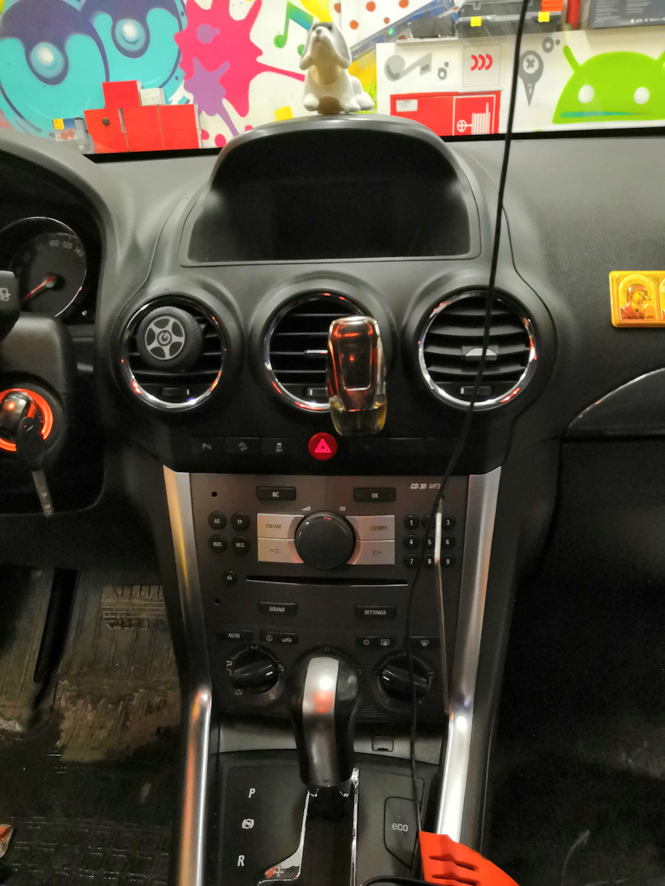 Замена штатного головного устройства на более современную автомагнитолу ...